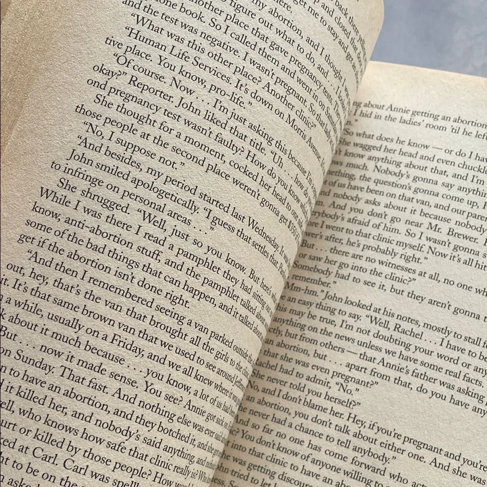 Prophet by Frank E. Peretti Hardcover Book - Picture 3 of 4